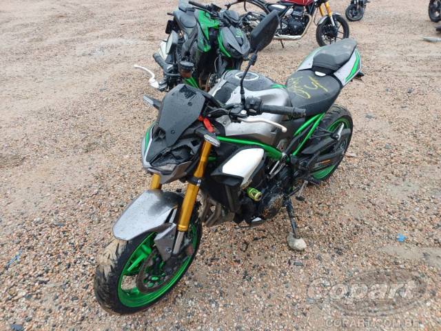 2026 KAWASAKI Z900 