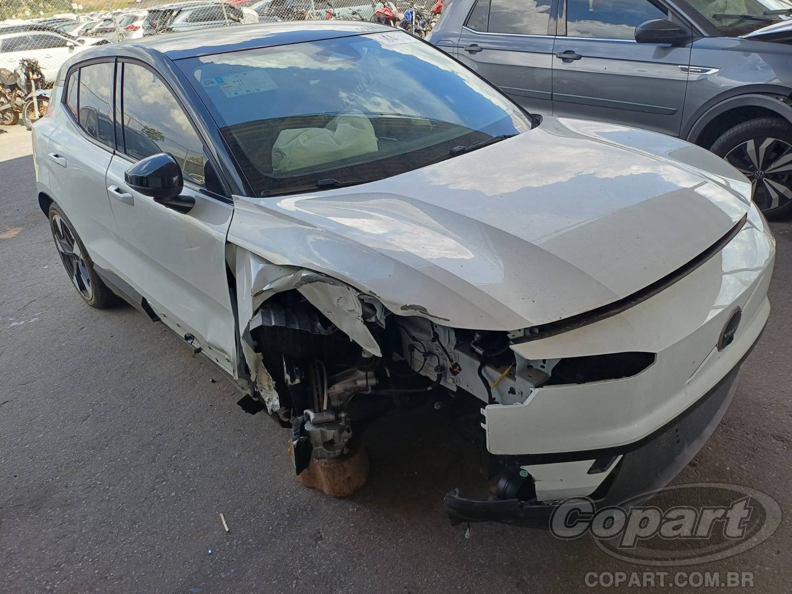 Veículo Volvo EX30 VOLVO EX30 200 kW 2024 em leilão
