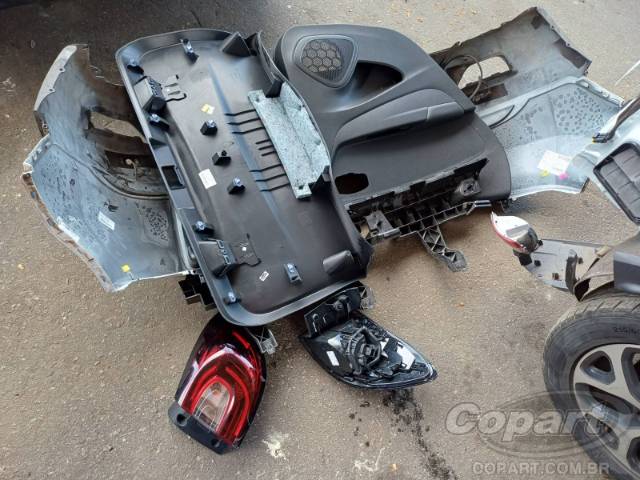 2021 RENAULT CAPTUR 