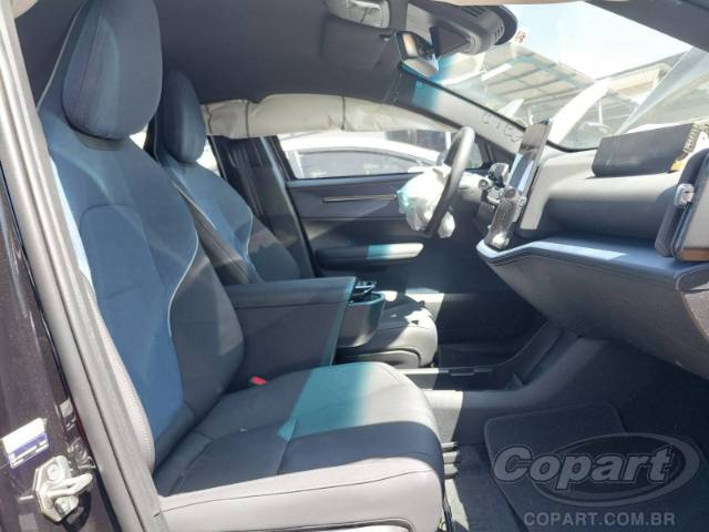 2024 VOLVO EX30 