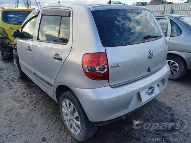 2009 VOLKSWAGEN FOX 