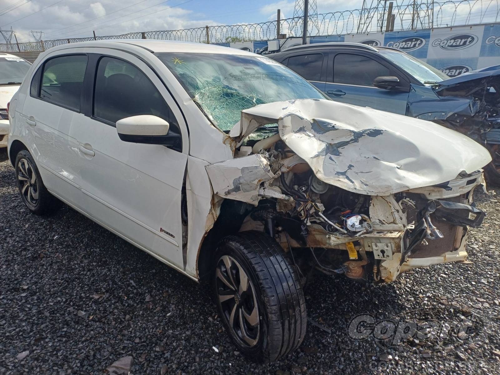 2014 VOLKSWAGEN GOL