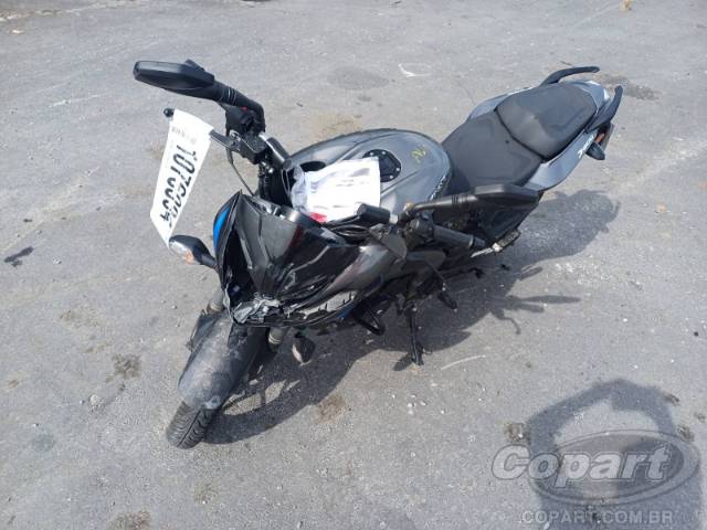 2025 BAJAJ DOMINAR 