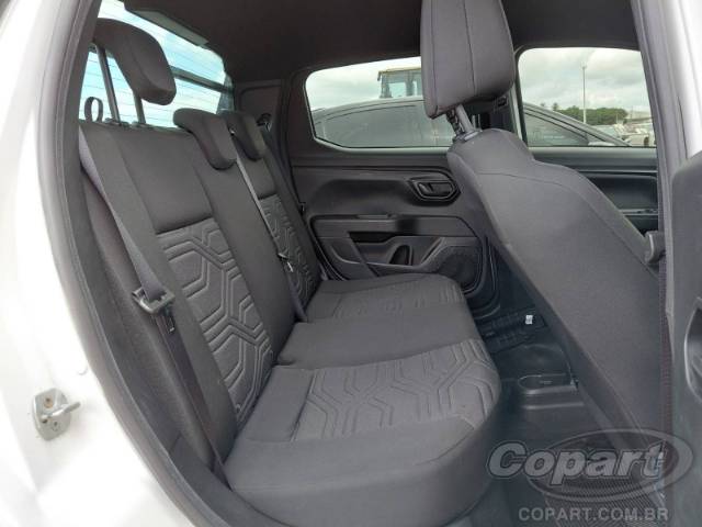 2025 FIAT STRADA CD 