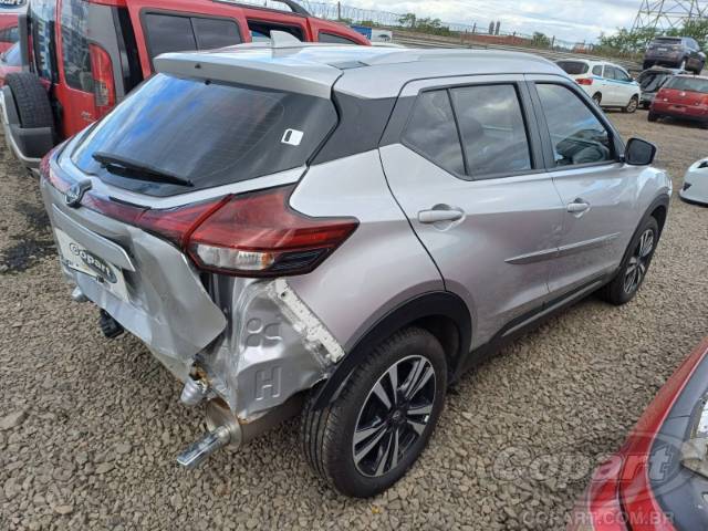 2025 NISSAN Kicks Play 