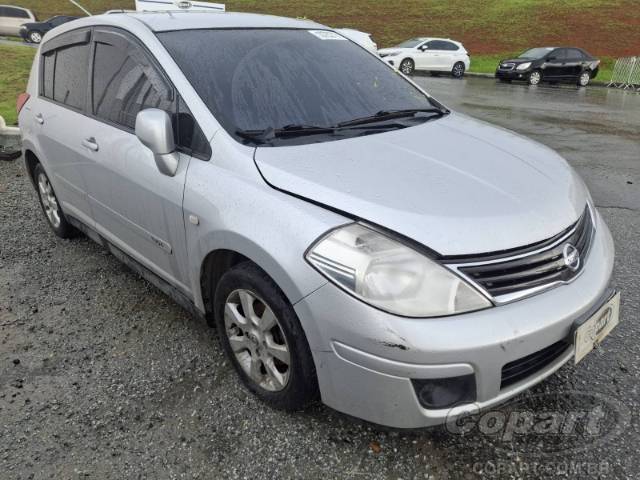 2011 NISSAN TIIDA 