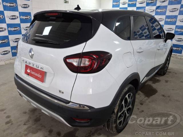 2022 RENAULT CAPTUR 