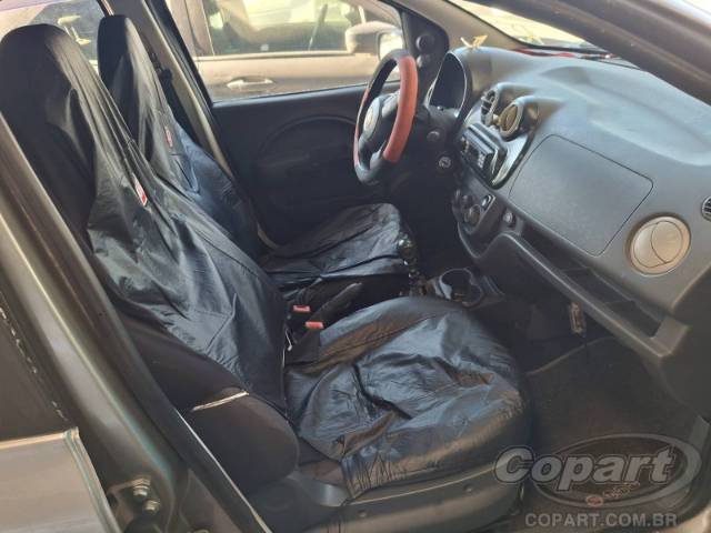 2012 FIAT UNO 