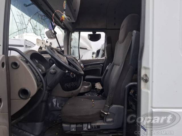 2019 DAF XF105 