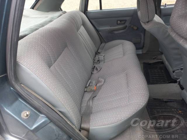 1993 VOLKSWAGEN SANTANA 