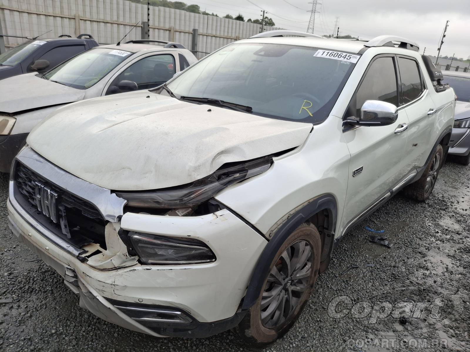 Foto 2: 2022 FIAT TORO