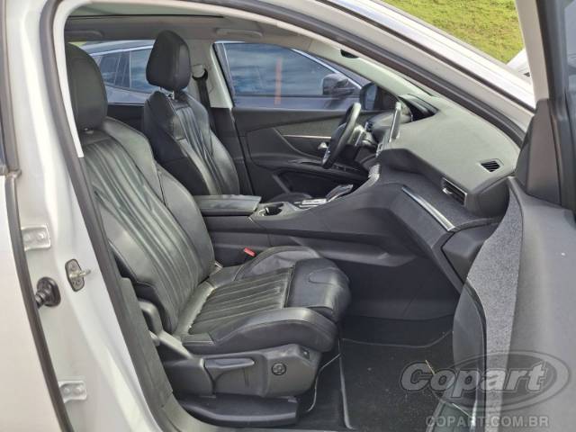 2019 PEUGEOT 5008 