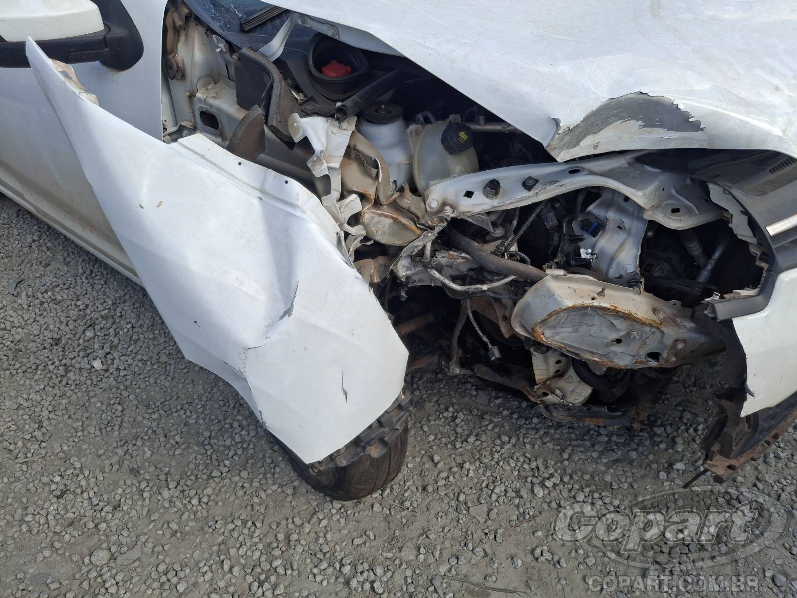 Foto 12 de 13: 2016 RENAULT SANDERO