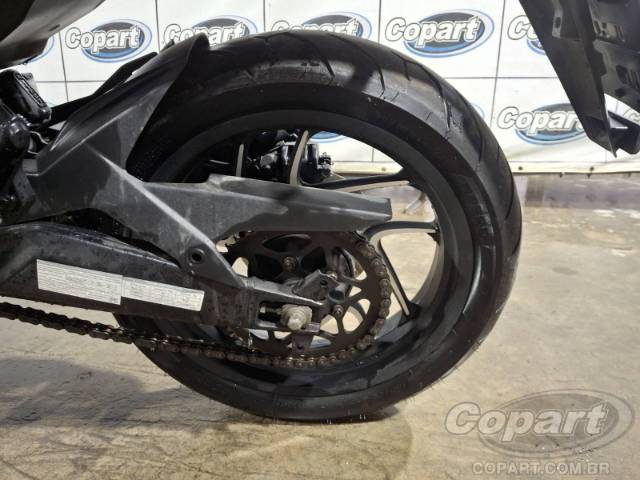 2025 BAJAJ DOMINAR 