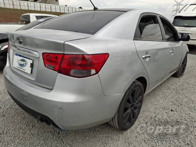2011 KIA CERATO 