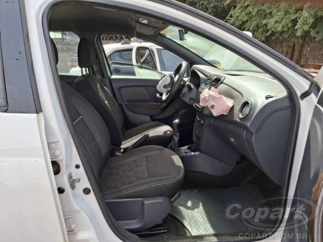 2023 RENAULT SANDERO 
