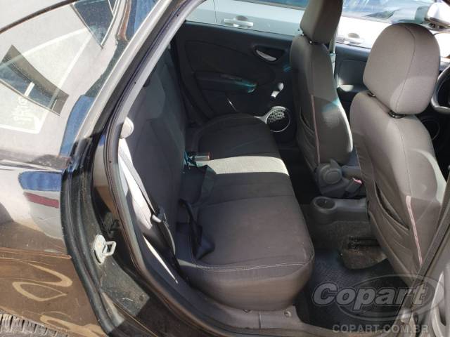 2013 FIAT GRAND SIENA 