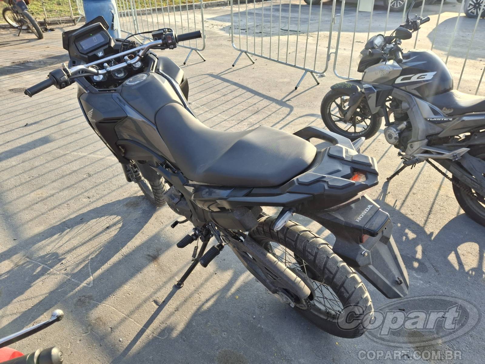 2026 HONDA XRE SAHARA 300 — leilão em Itaquaquecetuba/SP (foto 3)