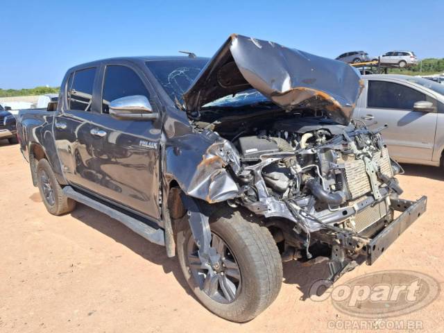 2025 TOYOTA HILUX CD 