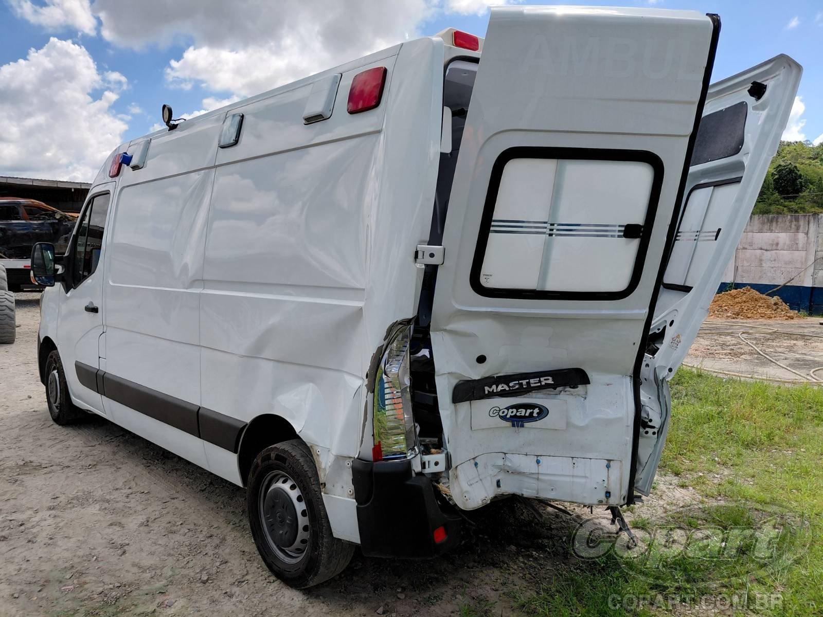Foto 3: 2026 RENAULT MASTER FURGAO