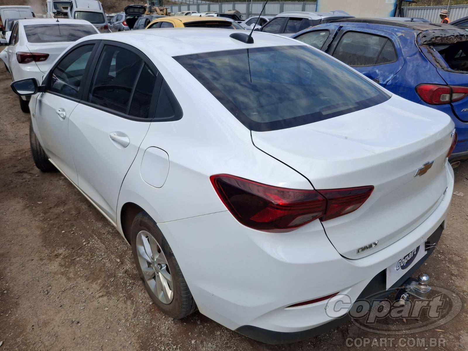 2020 CHEVROLET ONIX PLUS — foto 3 de 11