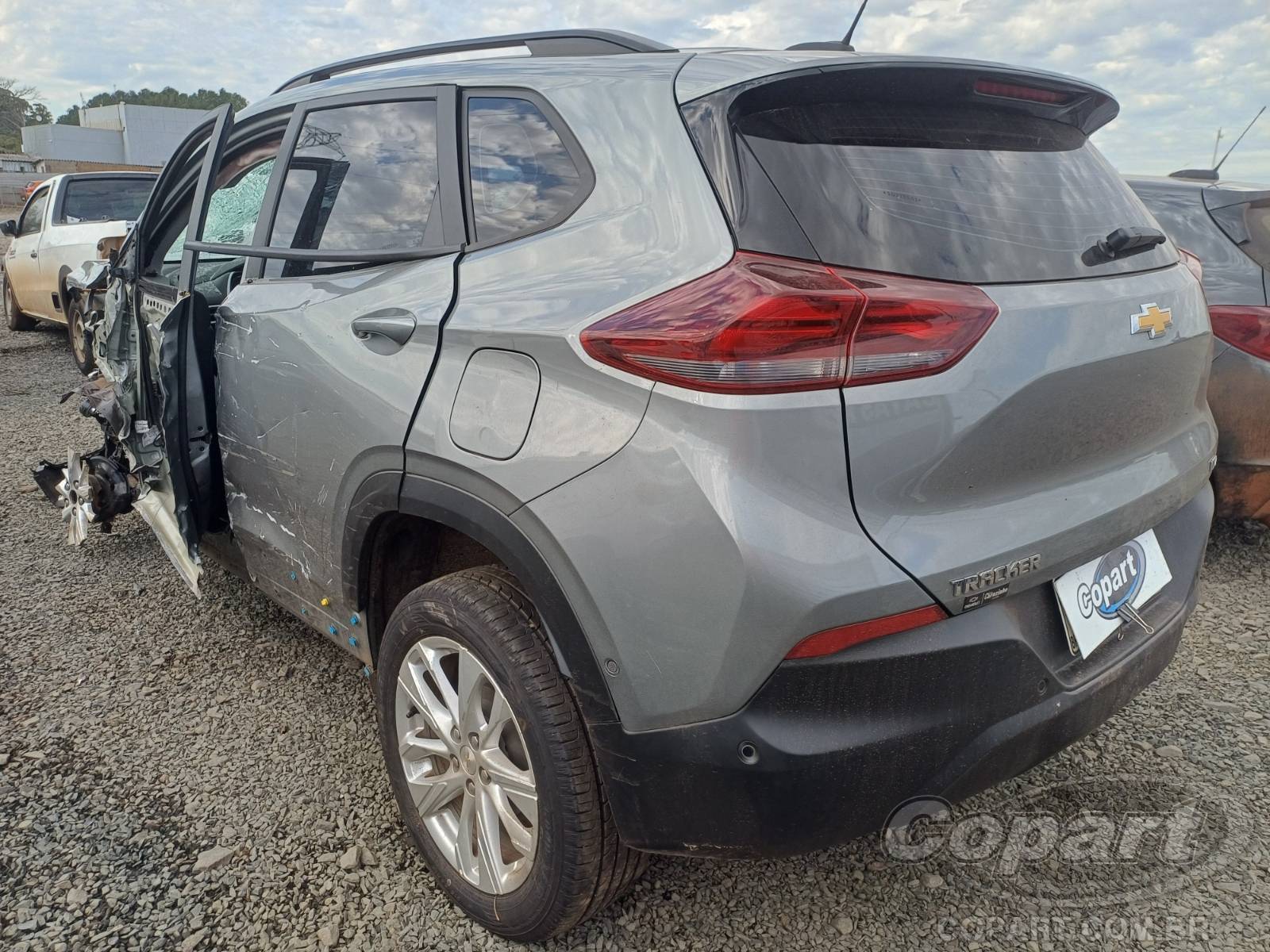 Foto 3: 2025 CHEVROLET TRACKER