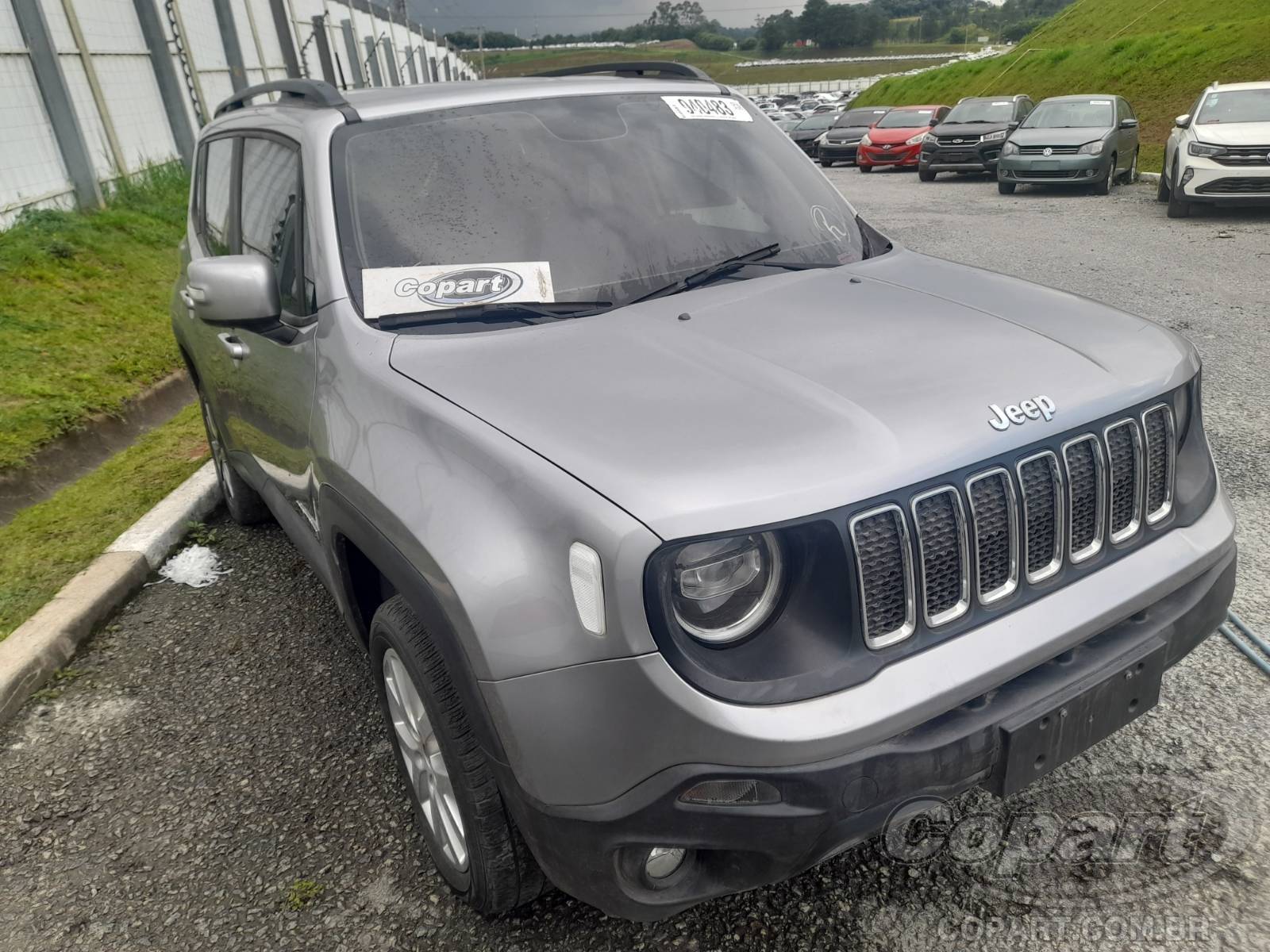 Veículo Jeep Renegade Jeep Renegade Longitude 1.8 16V E.Torq EVO 2019 Pequena Monta 2019 em leilão