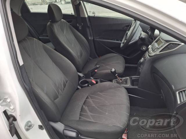 2015 HYUNDAI HB20 