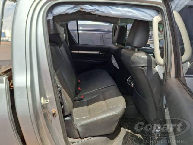 2024 TOYOTA HILUX CD 