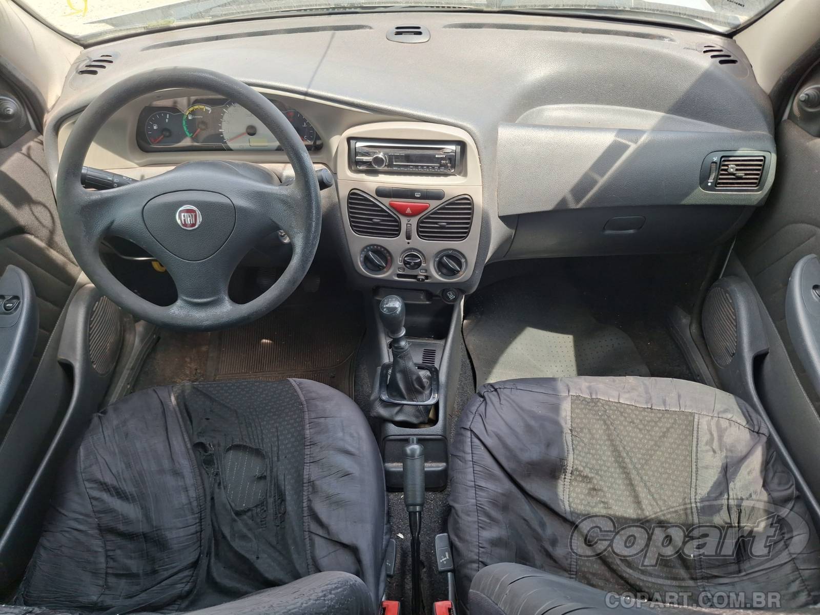 Foto 9 de 11: 2013 FIAT PALIO