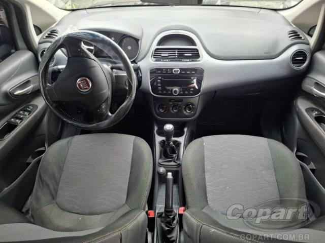 2015 FIAT PUNTO 