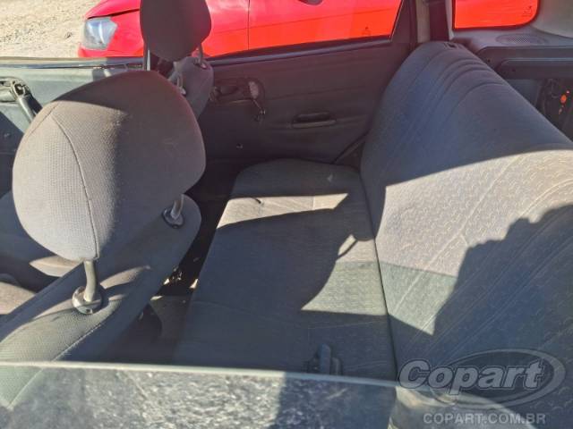 2000 CHEVROLET CORSA 