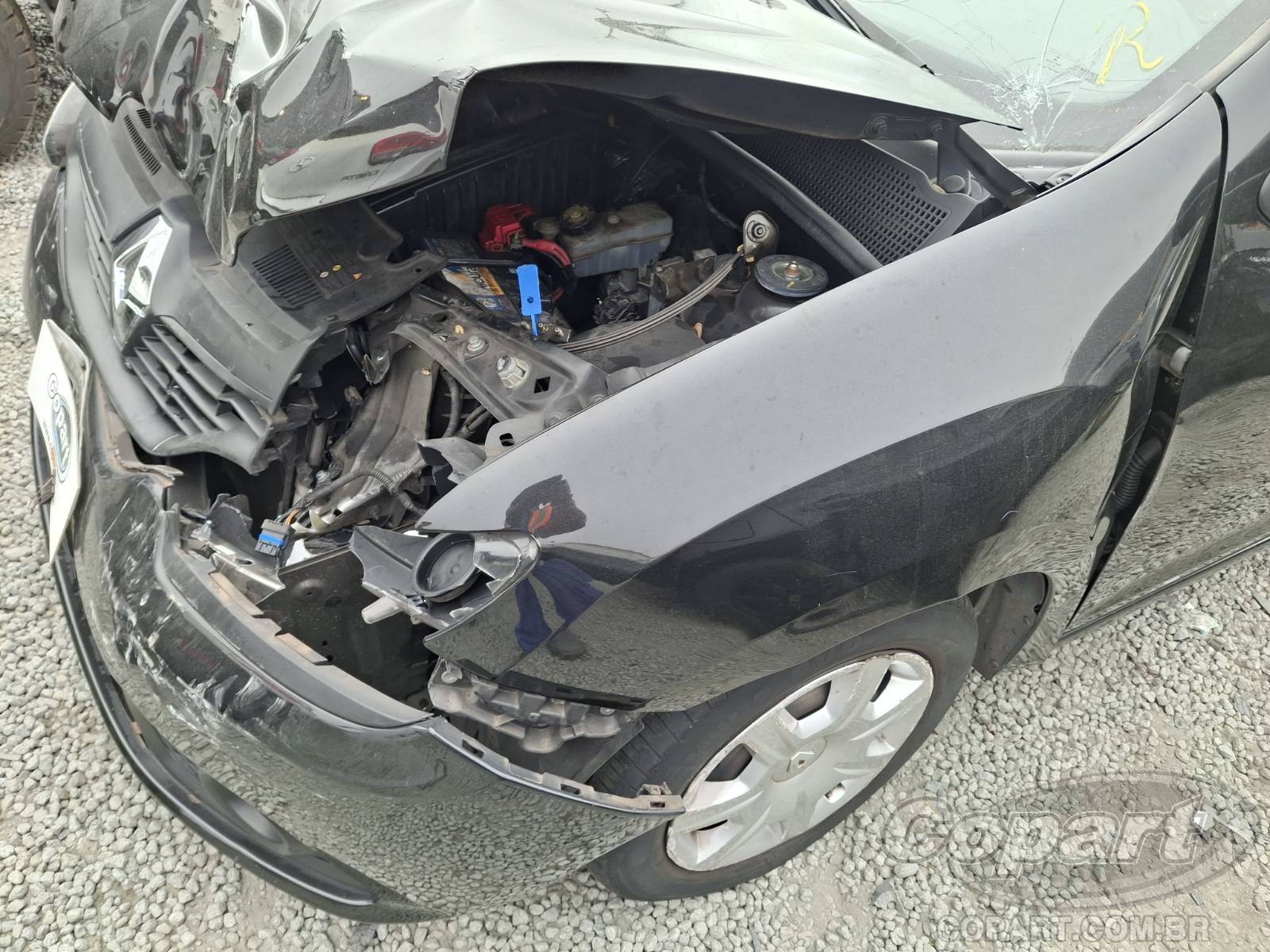 Foto 13 de 13: 2015 RENAULT SANDERO