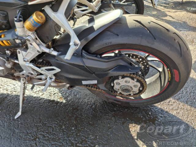 2017 DUCATI SUPERBIKE 