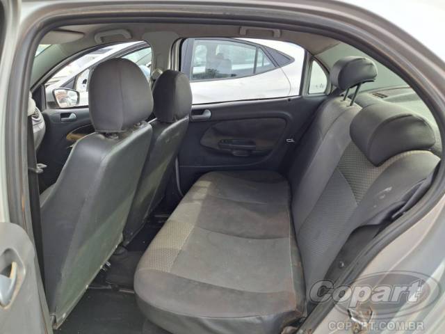 2013 VOLKSWAGEN VOYAGE 