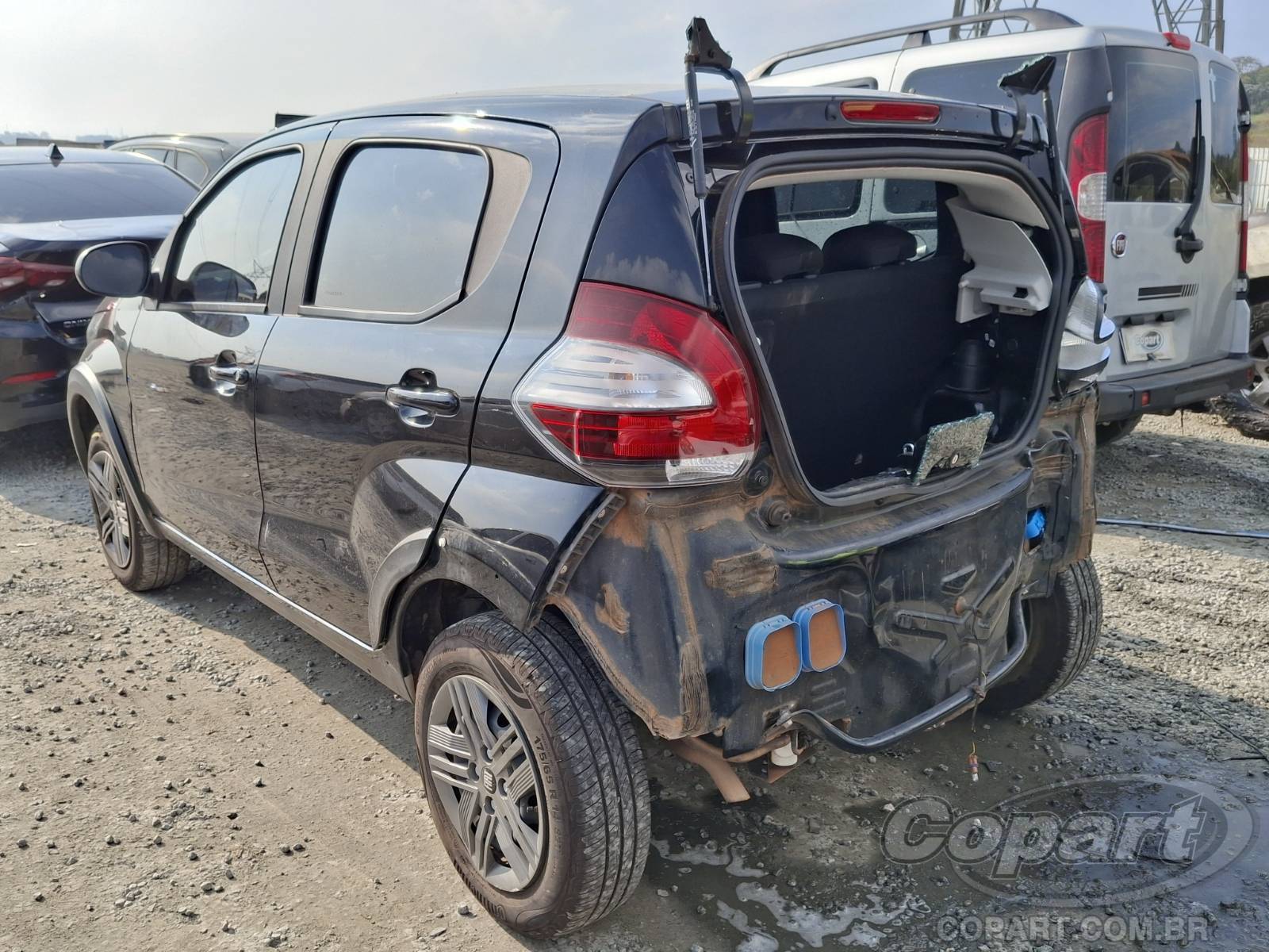 Foto 3: 2026 FIAT MOBI