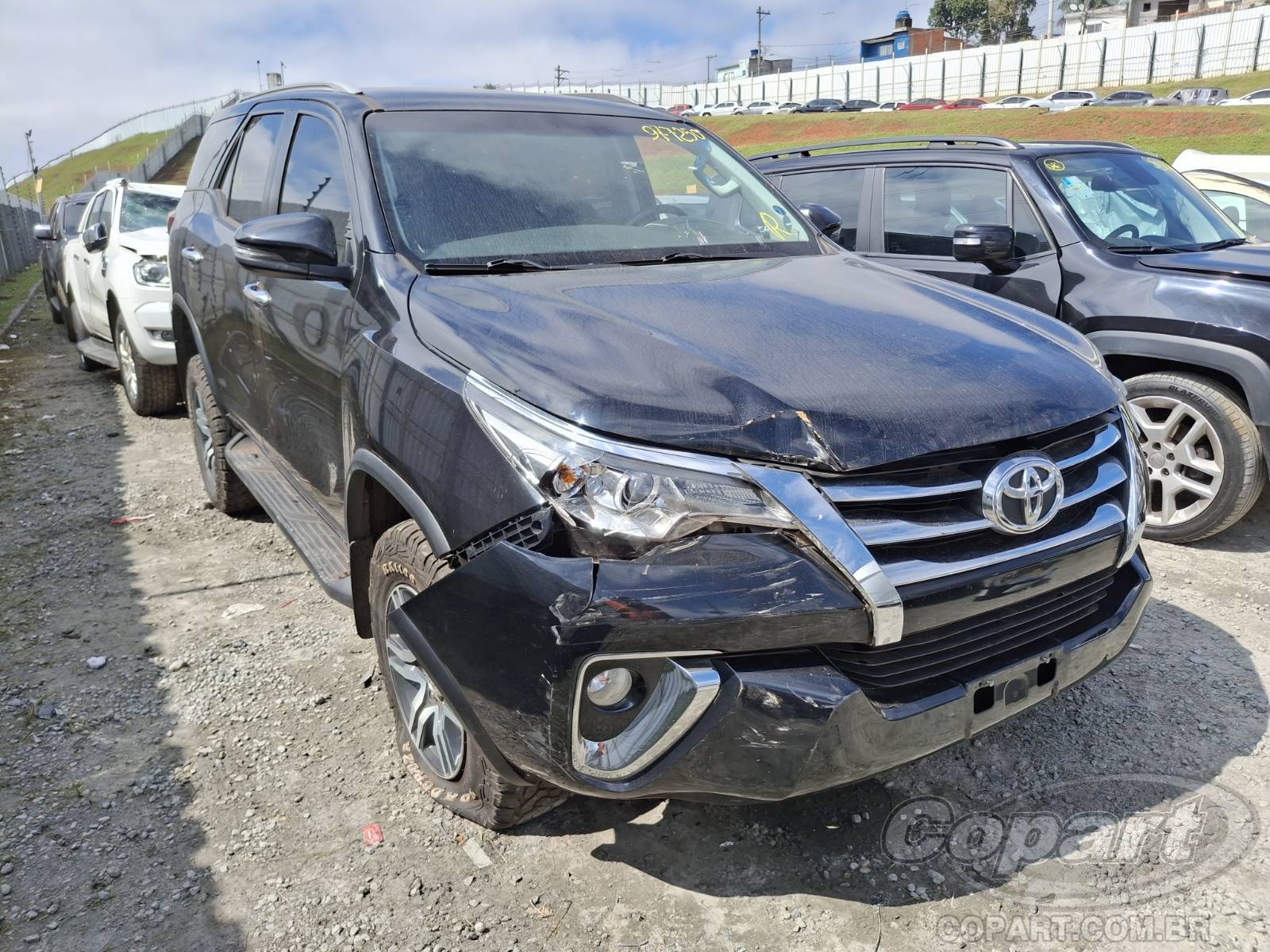 Veículo Toyota SW4 TOYOTA SW4 SRV 2.7 16V VVT-i 2019 2019 em leilão