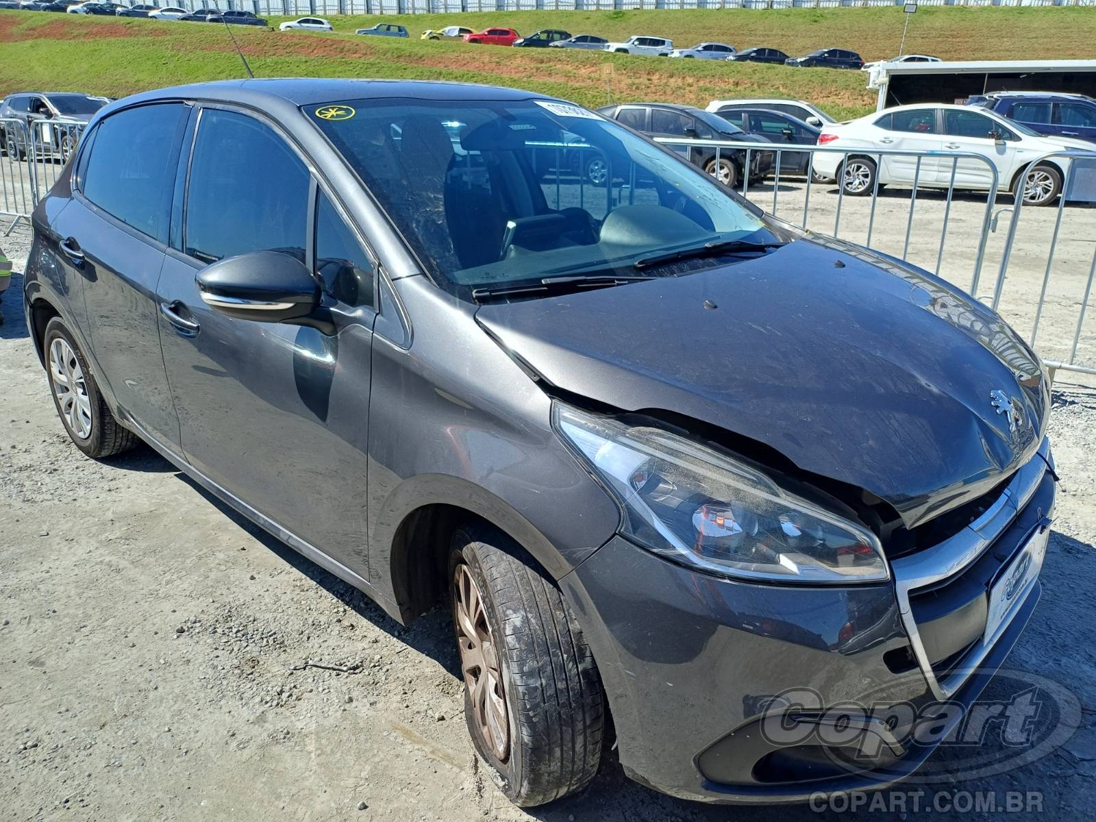 Veículo Peugeot 208 Peugeot 208 Active 1.2 12V VTi PureTech 2018 2018 em leilão