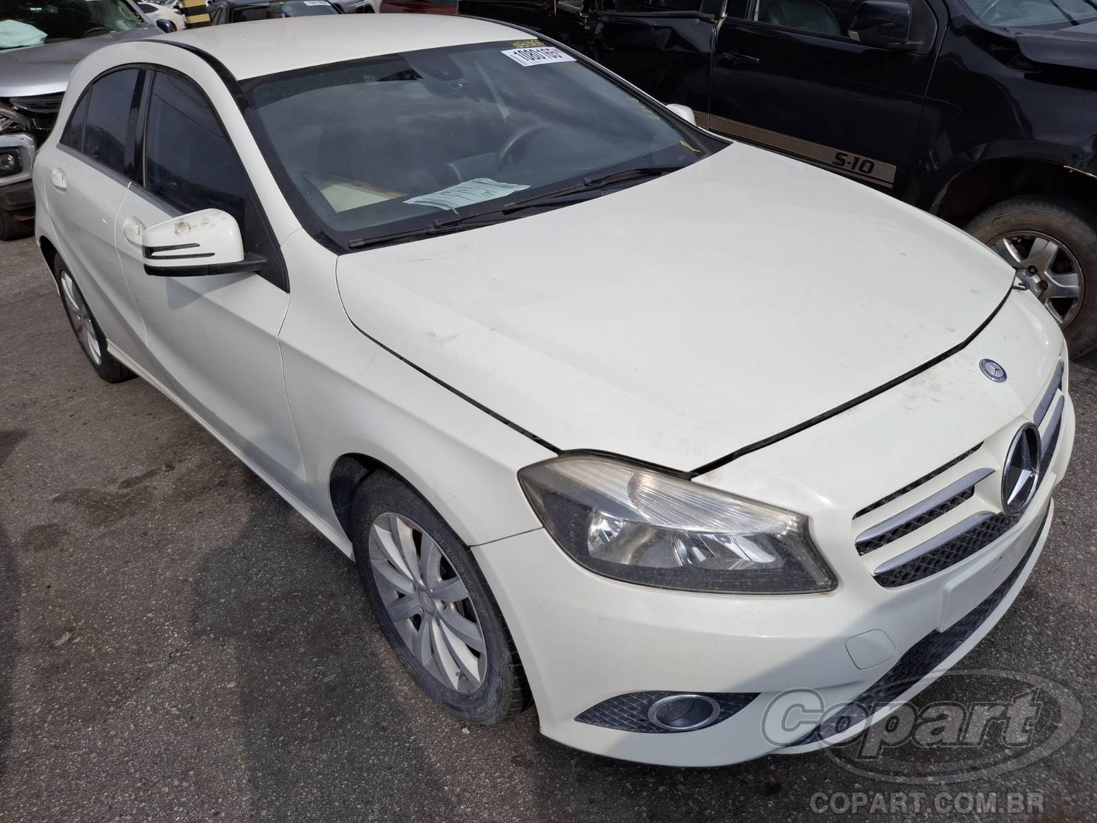 Veículo Mercedes-Benz Classe A MERCEDES BENZ CLASSE A 200 1.6 16V Turbo 2014 2014 em leilão