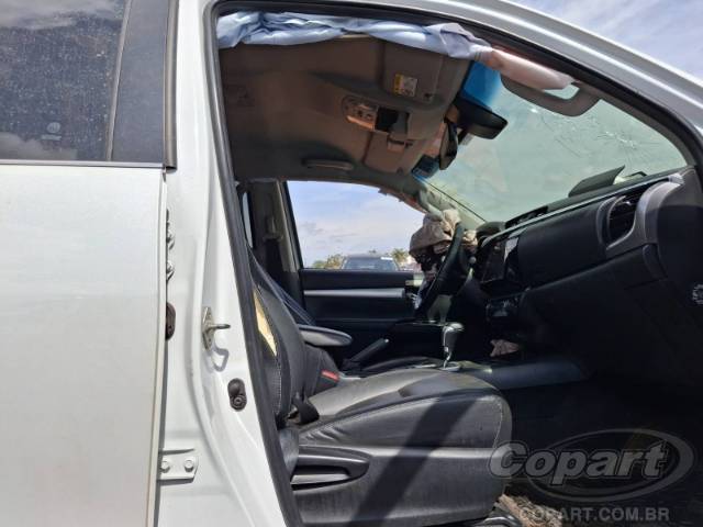 2024 TOYOTA HILUX CD 