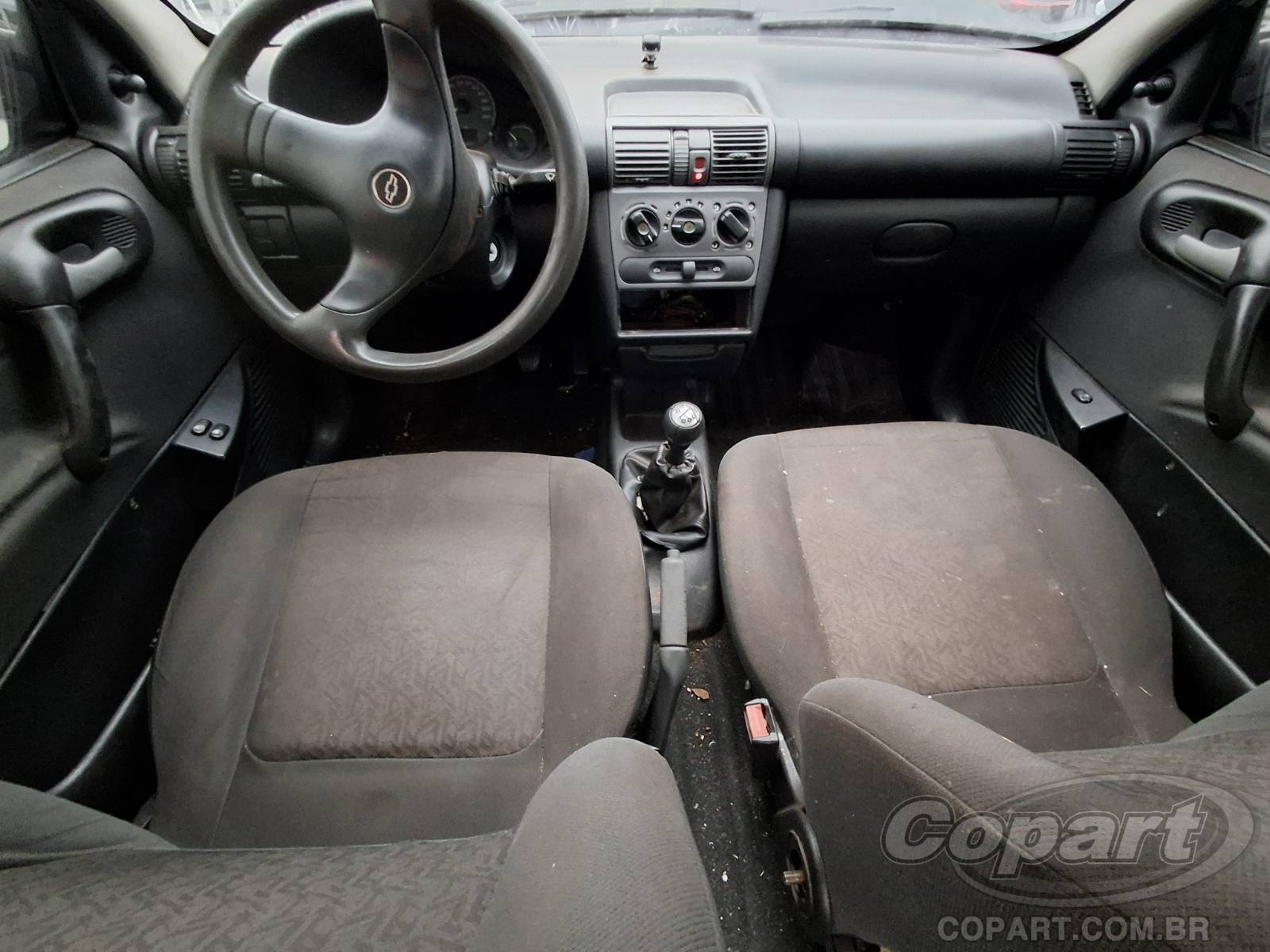 Foto 9 de 10: 2005 CHEVROLET CLASSIC