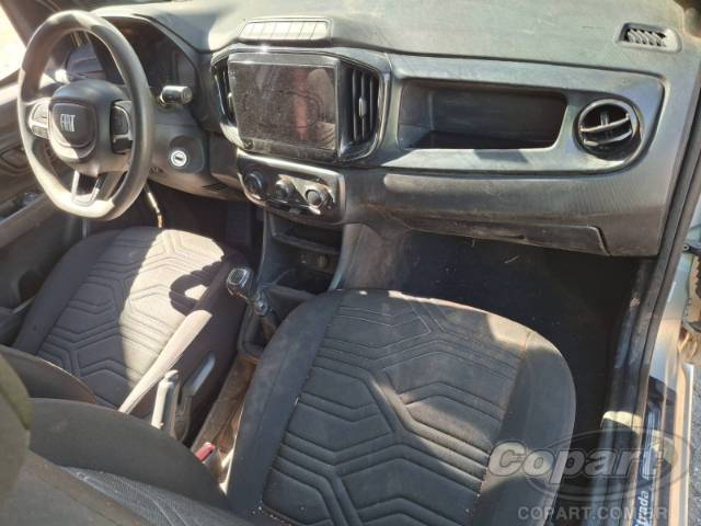 2025 FIAT STRADA 
