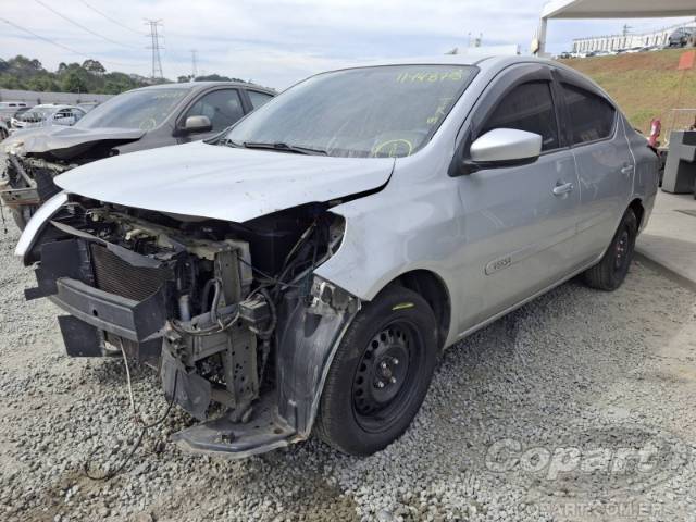 2016 NISSAN VERSA 