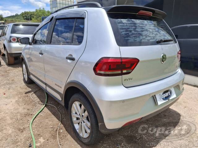 2016 VOLKSWAGEN FOX 