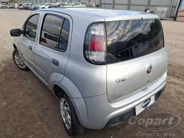 2021 FIAT UNO 