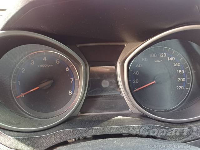 2015 HYUNDAI HB20 