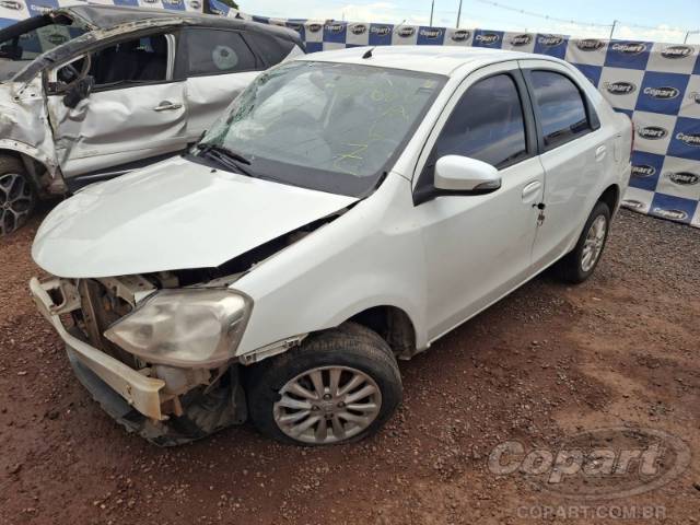 2016 TOYOTA ETIOS SEDA 