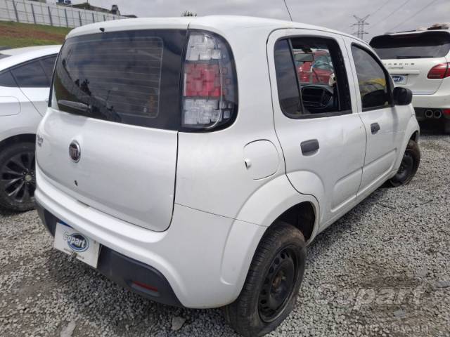 2019 FIAT UNO 
