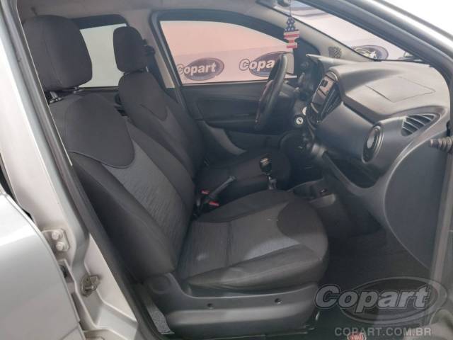 2017 FIAT UNO 