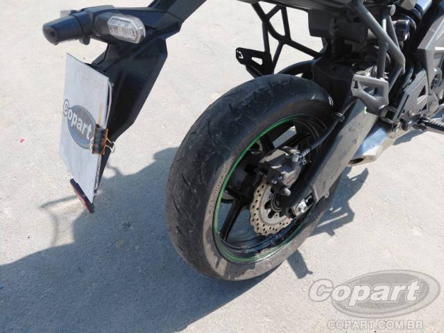 2025 KAWASAKI VERSYS 